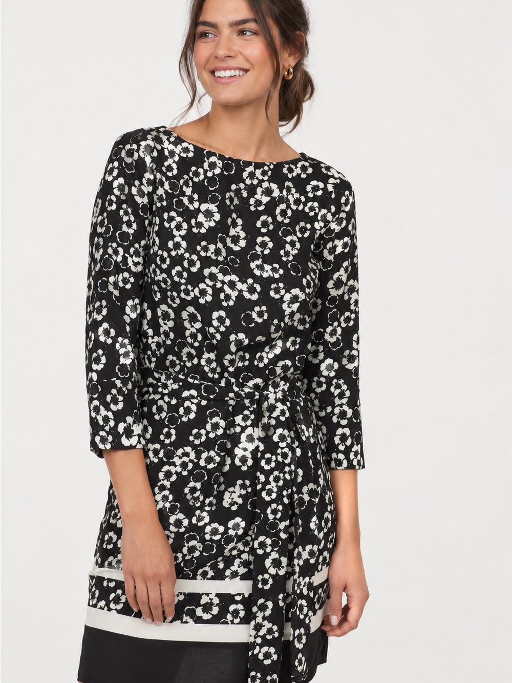 H&M Black & White Floral Tie-Waist 3/4 Sleeve Dress